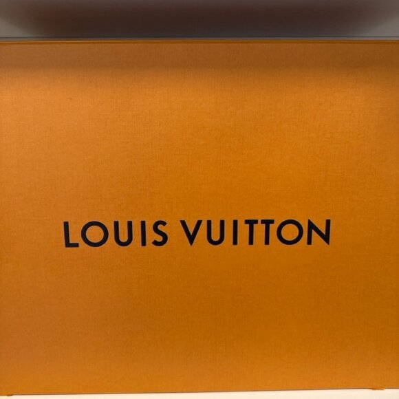 LOUIS VUITTON ONTHE GM - Picture 7 of 7